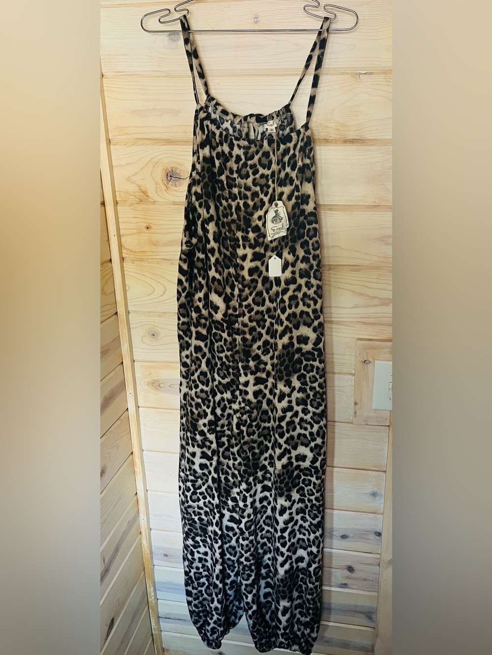 NWT Easel Las Angeles Leopard Print Maxi Dress size L